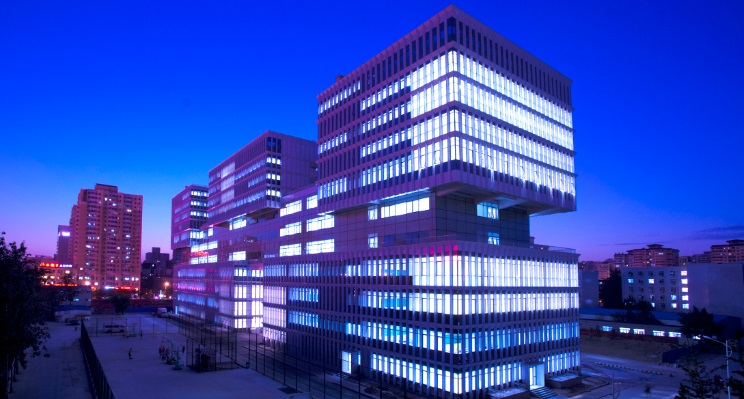 北京联合大学2025年本科招生计划为4532人，新增生物工程（中外合作办学）专业招生