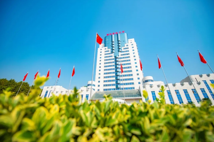 空军军医大学（第四军医大学）2025年生长军官本科学员招生简章（附招生计划）